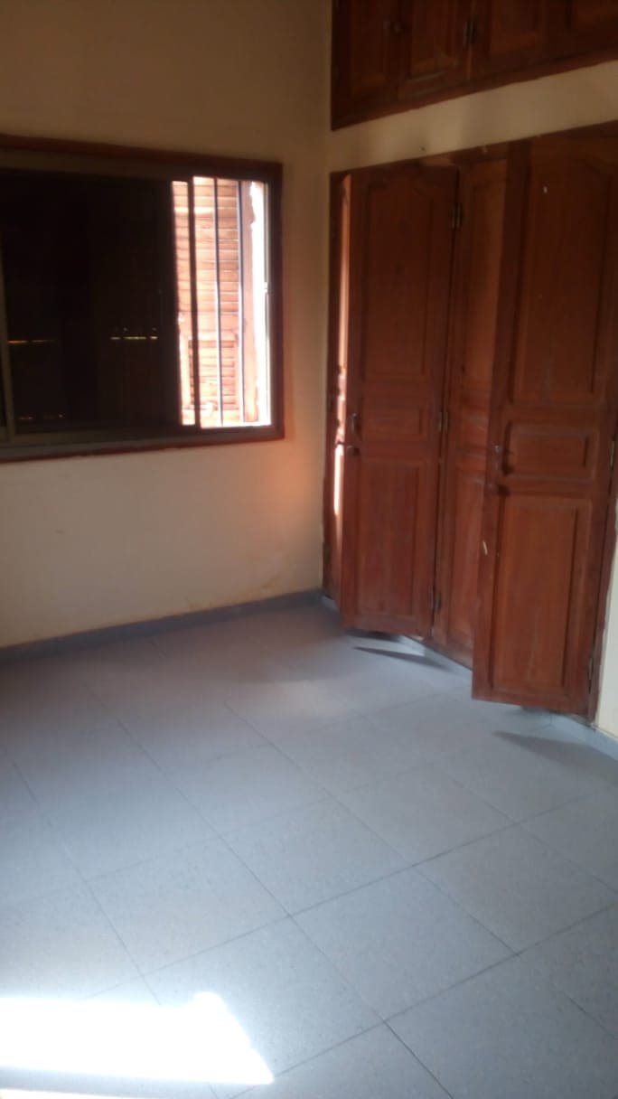 Belle Opportunité Immobilière à Abomey-Calavi (Zone Hôpital CHIC)